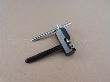 Autocycle, Mobylette, Raleigh, Solex Velosolex Universal, Pedal and Drive Chain Breaker Splitter by WELDTITE