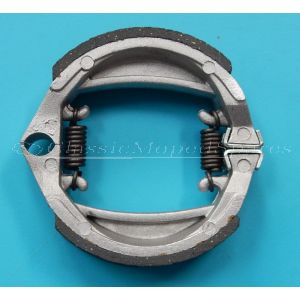 Mobylette 80 x 20mm Brake Shoes with springs and linings (part number 16104 / 17285)