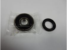 Wheel bearing kit 6203 2RS SKF + rear oil seal MBK Booster Yamaha BW's