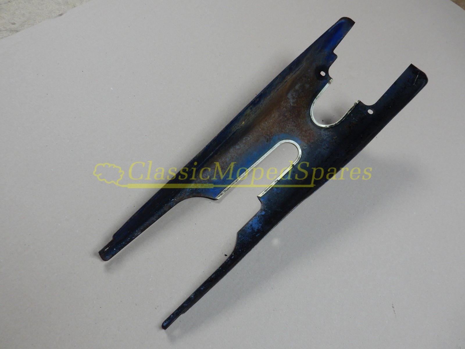 Raleigh RM7 Wisp Fiesta Blue Frame Fairing Top Cover - Image 8