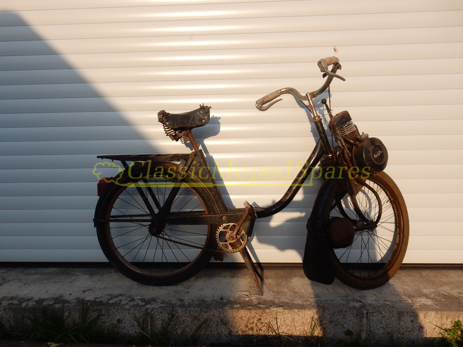 1961 Velo Solex 2200 Autocycle Moped For Sale (Restoration or Parts Barn Find) - Image 5