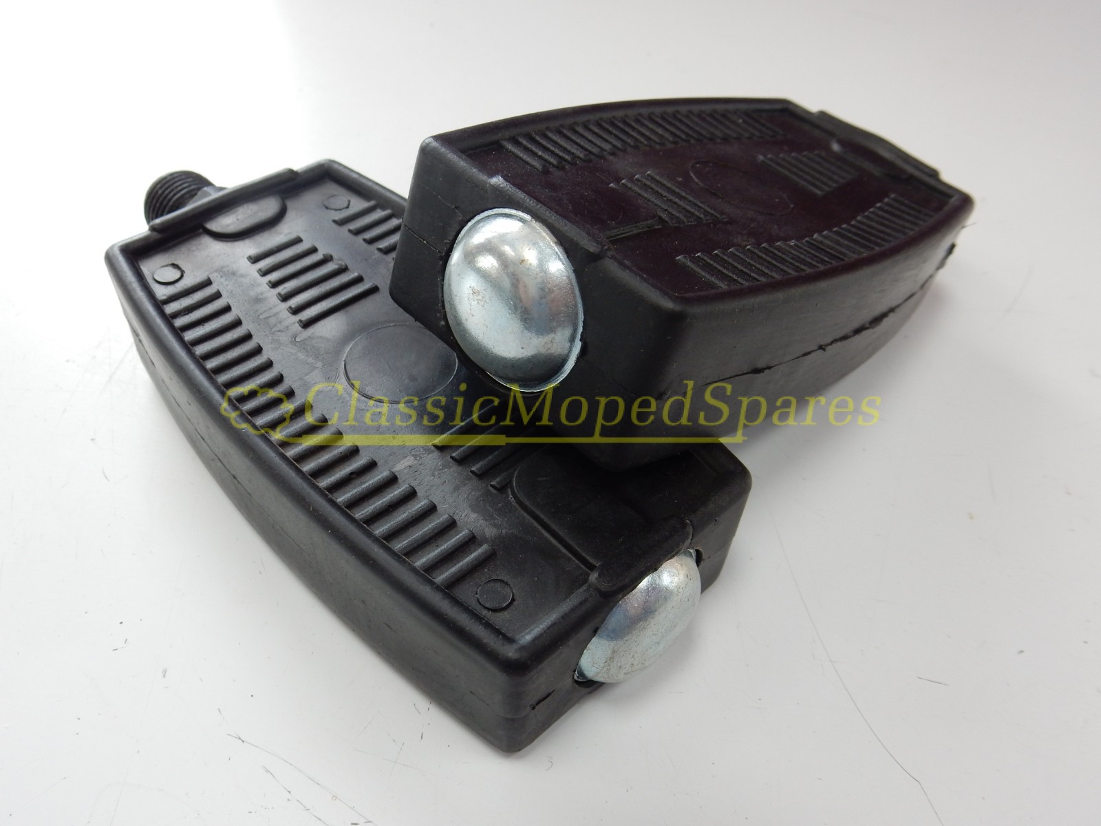Mobylette, Motobecane, Peugeot Raleigh, Universal Pair of Block Pedals - Budget Set - Image 3
