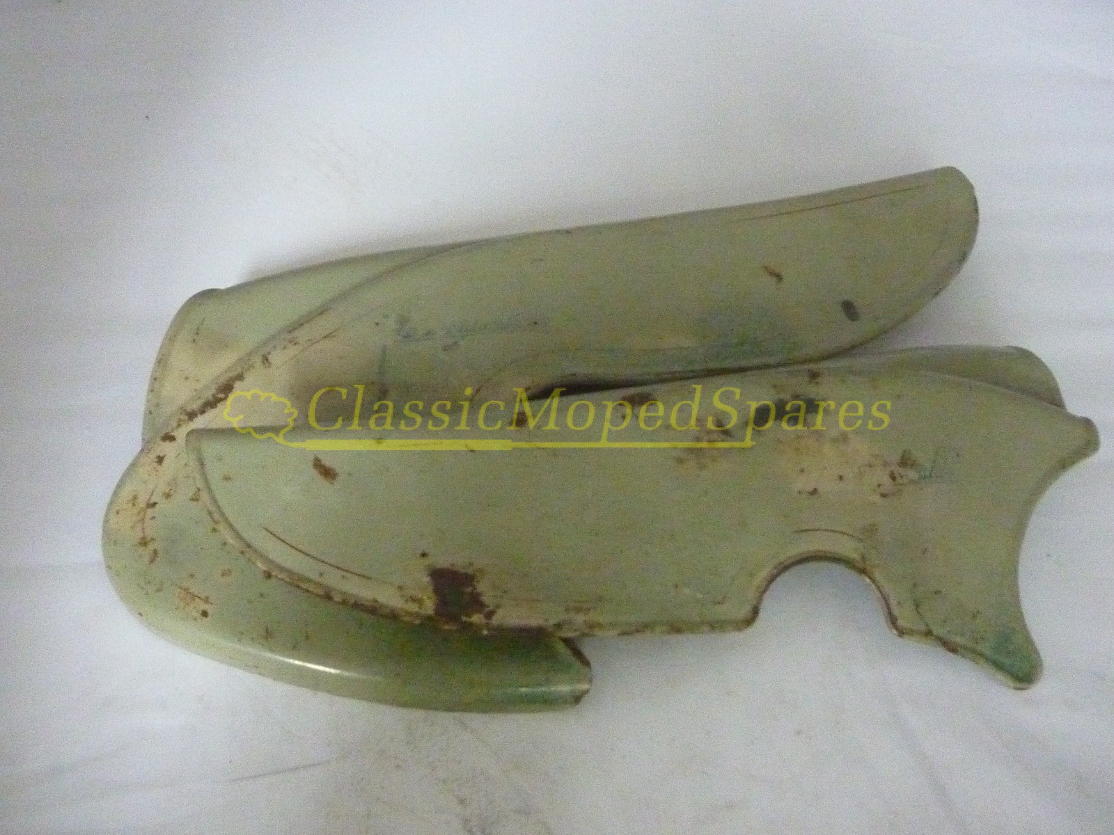 Early Mobylette Motobecane Set (Pair) AV32 S, AV32 M Chainguard Side Panels Covers, Super Rare Original - Image 5