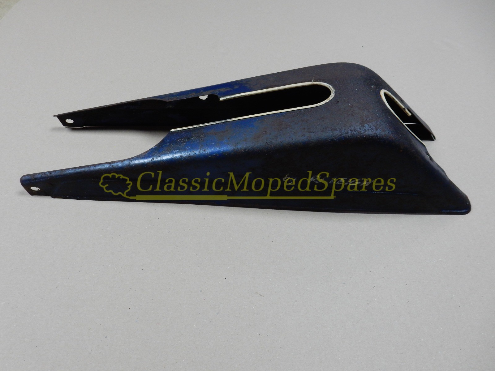 Raleigh RM7 Wisp Fiesta Blue Frame Fairing Top Cover - Image 3