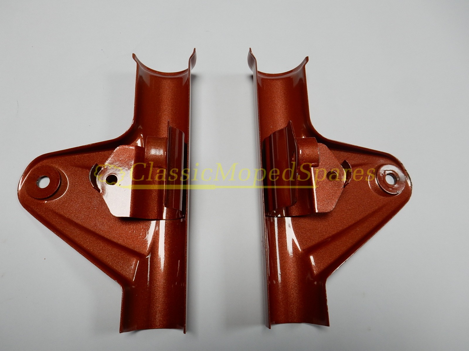 Mobylette MBK 88/881 Support Brackets for Headlight in Bronze Red (pair) - Image 2