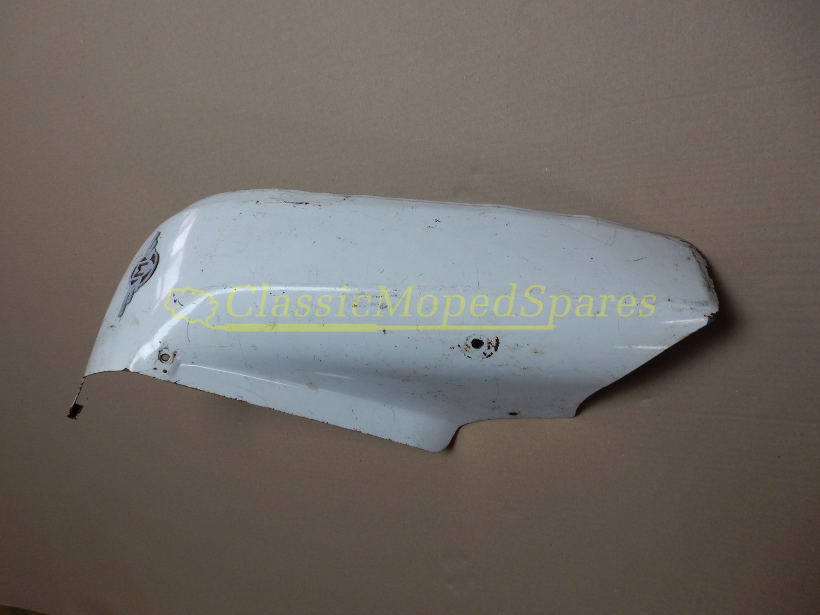 Mobylette AV89 (and Raleigh RM5 Supermatic) Newer Telescopic Fork Model Right Hand Leg shield - Image 5