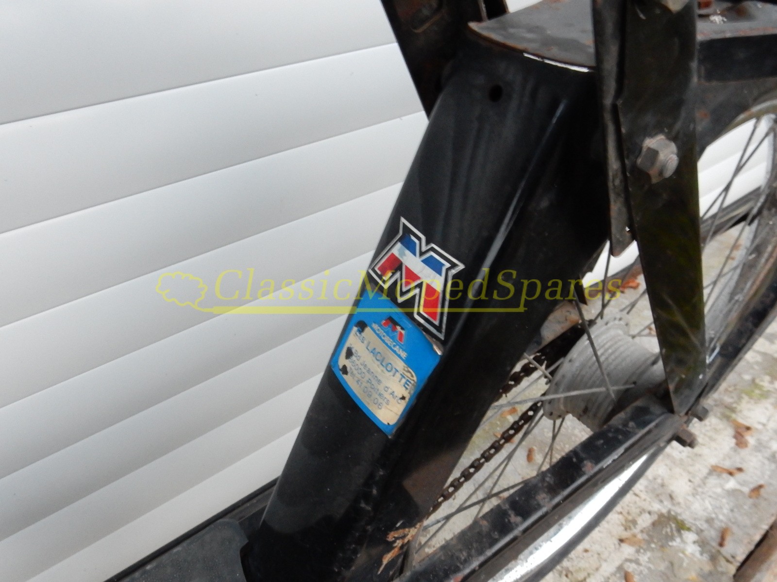 Early 1966 Motobecane Velo Solex 3800 Moped for Restoration For Sale with NOVA Number - Image 6