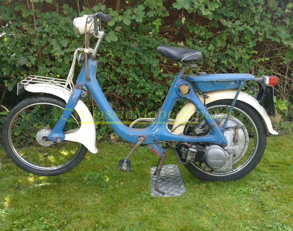 1967 Honda P50 (P25) Winged Wheel Moped 49cc NOW SOLD in Running Order for restoration - Image 4