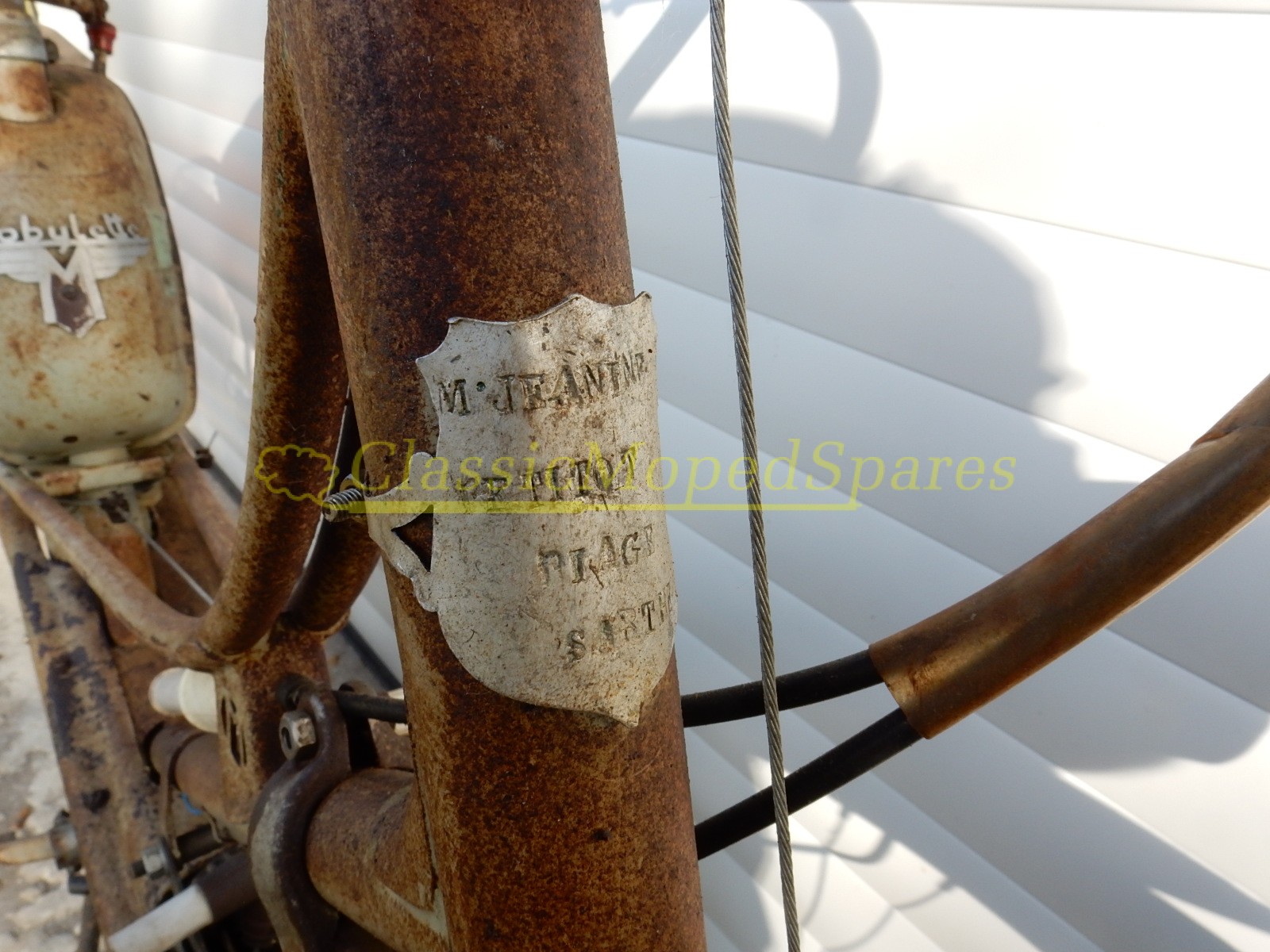 SUPER RARE 1957 / 1958 MOTOBECANE MOBYLETTE AV32 M, WITH ORIGINAL LEGSHIELDS SOLD - Image 7
