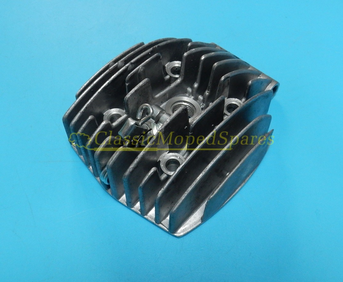 Mobylette, Motobecane Series 40, 50 (AV7 Engine Type) Top Cylinder Head with Decompressor