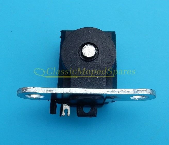 Peugeot 103 Sensor for Electronic Ignition - Image 2