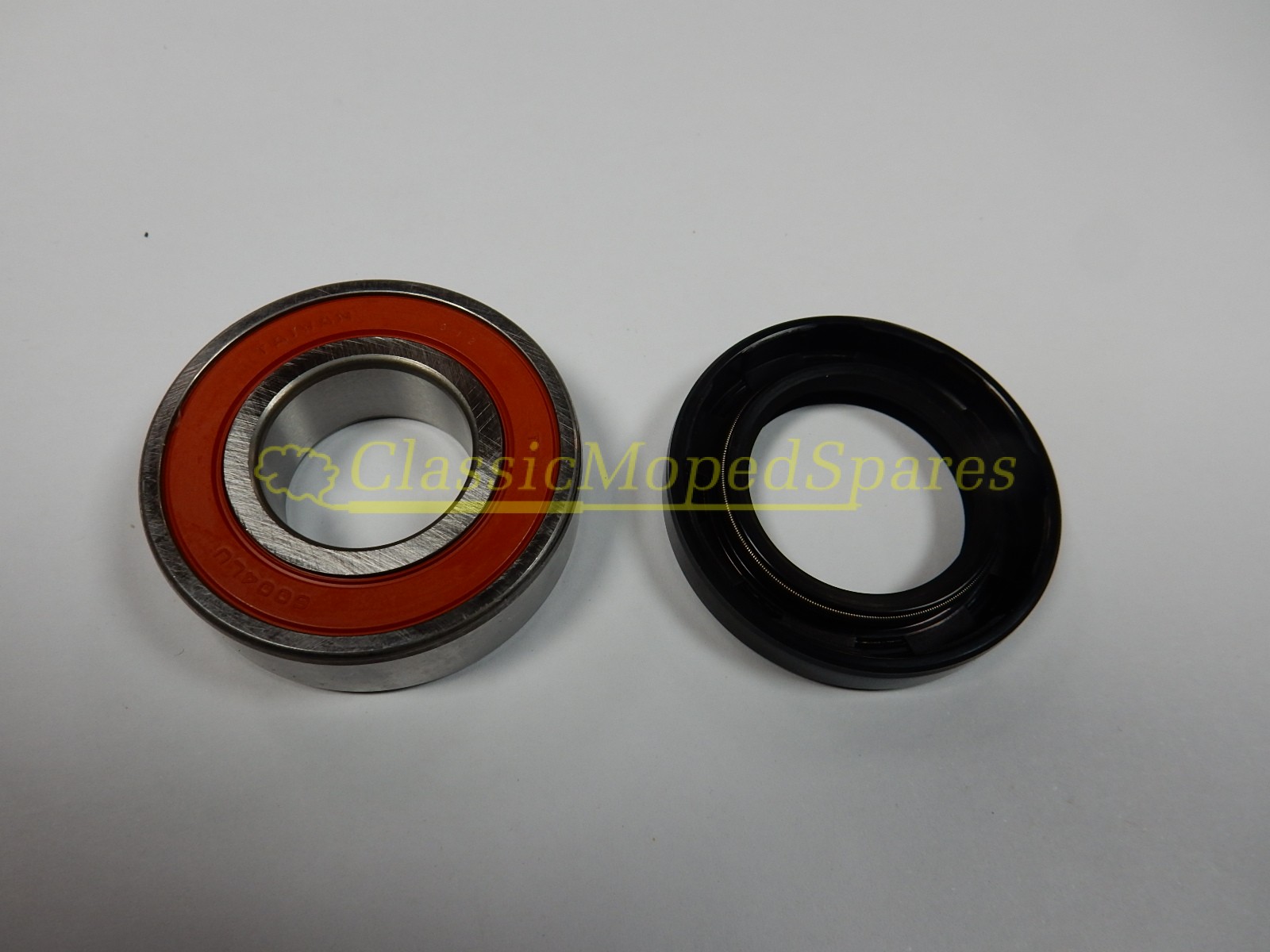 Wheel bearing kit 6004 2RS TPI + rear oil seal for Peugeot TKR Ludix Speedfight