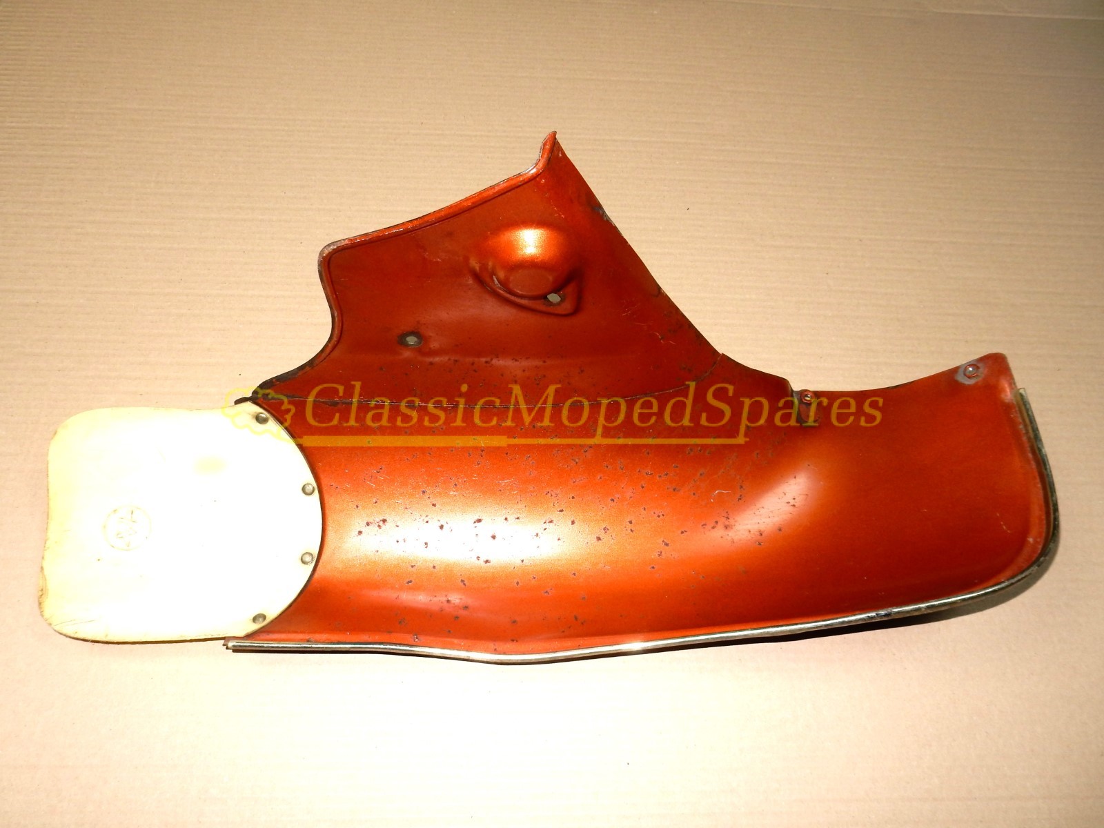 Motobecane Mobylette Right Hand Side Legshield with White Flap with "M" Logo - Image 3