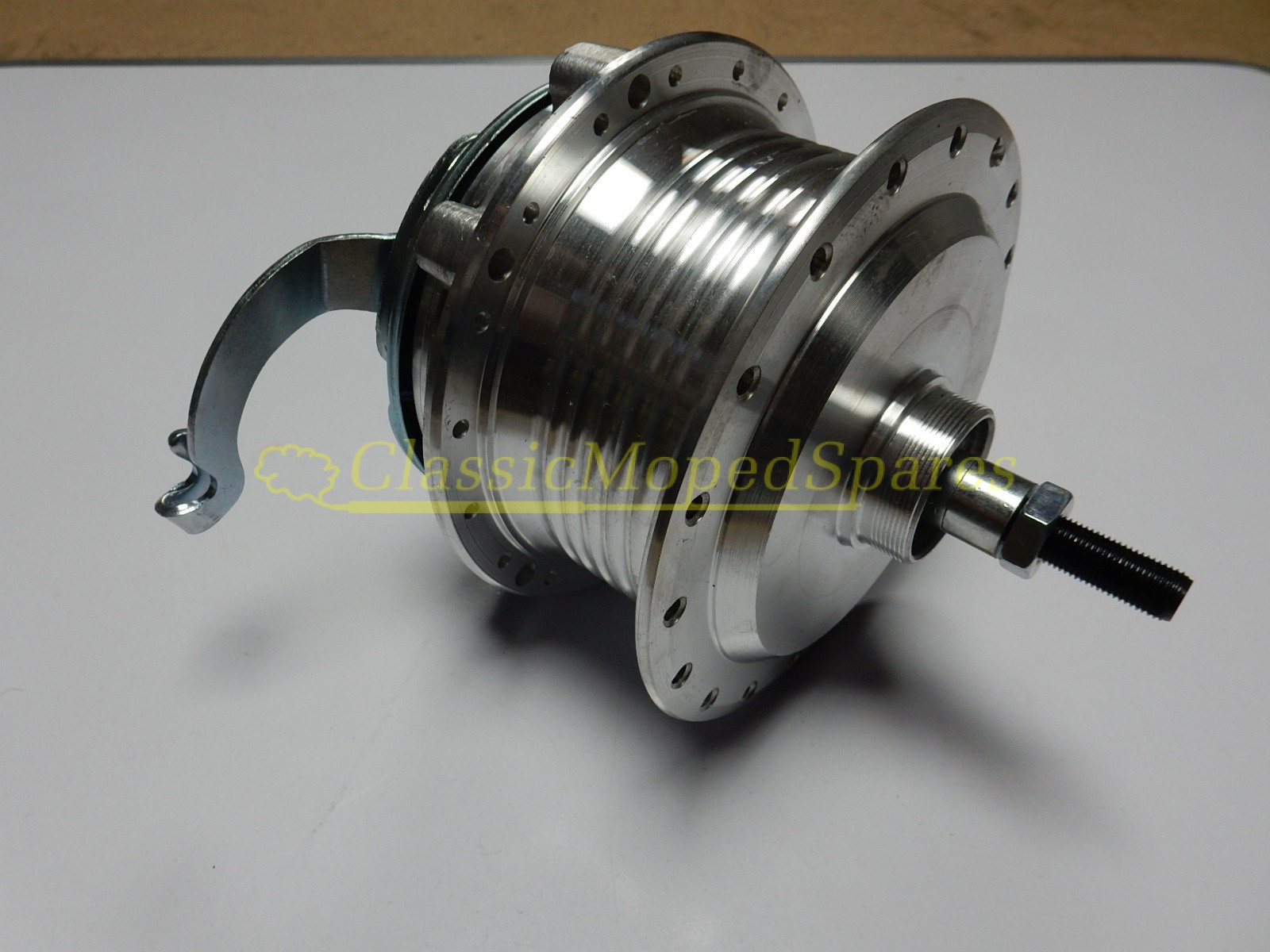 Mobylette MBK 85 / 89 Rear Hub 36 hole, 10mm axle fitting - Image 3