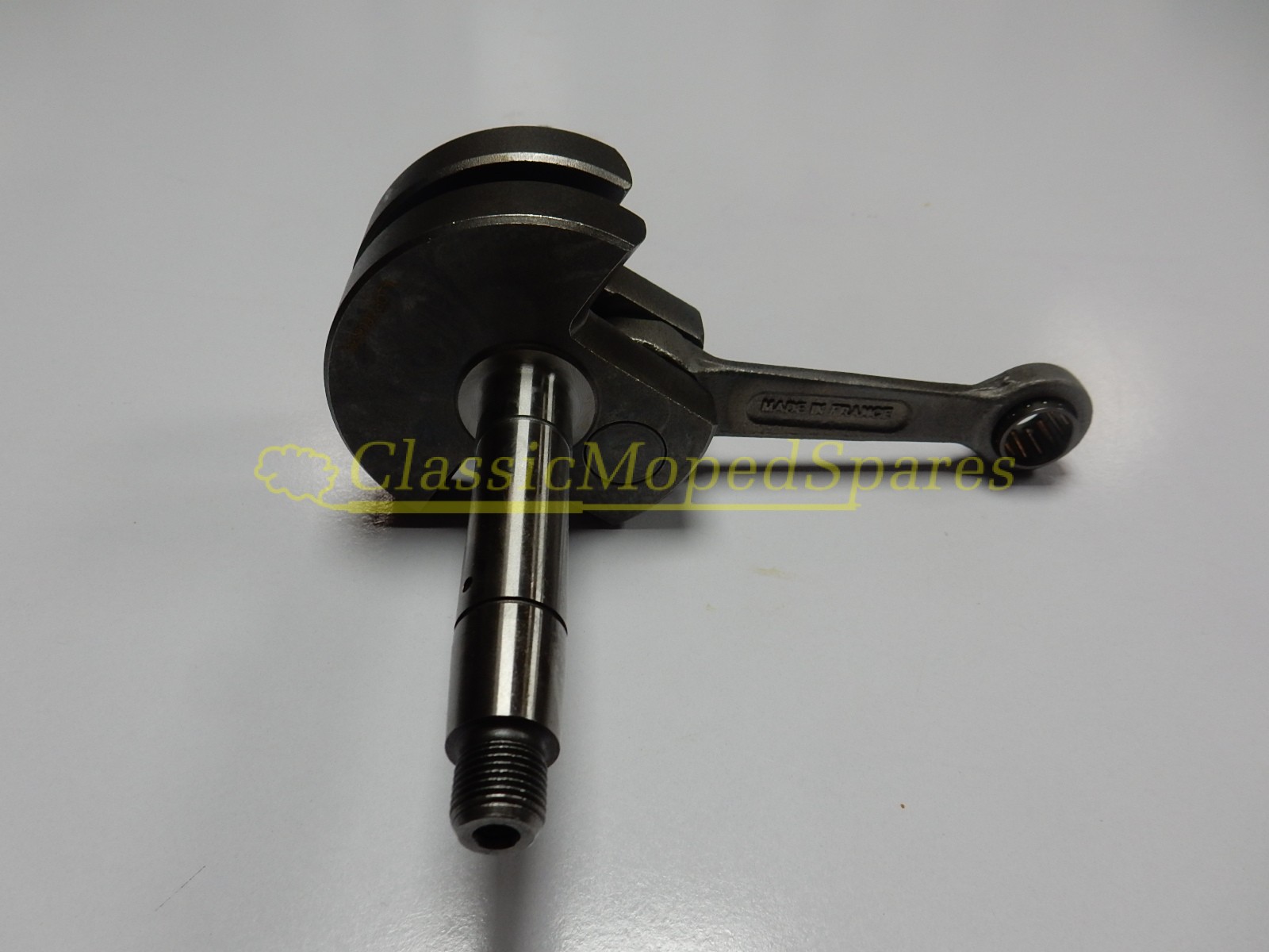 NEW MOBYLETTE ORIGINAL TYPE AV7 AV10 ENGINE BOTTOM END CRANKSHAFT WITH CONROD. HIGH QUALITY REPRODUCED IN FRANCE - Image 2