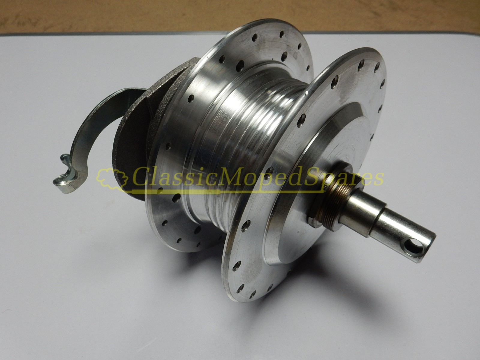 Mobylette MBK 85 / 89 Rear Hub 36 hole, 12mm axle fitting - Image 3
