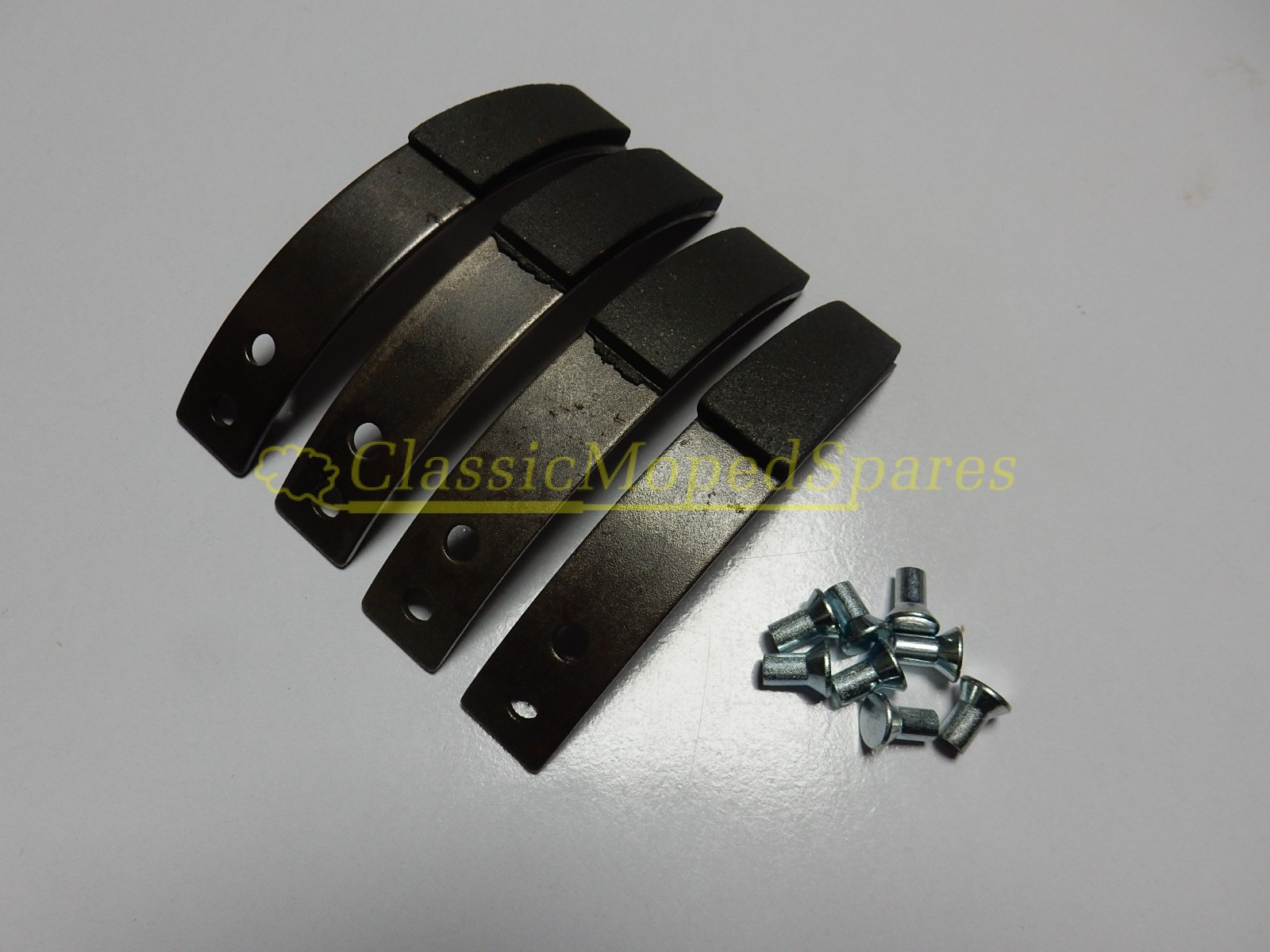Mobylette, Motobecane AV7, AV10 MBK Clutch Drum Cover Plates Slats with Rivets and pads (set of 4)