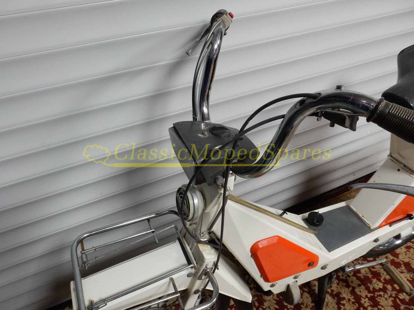 1970 Rare VeloSolex Flash Barn Find Moped with NOVA - Running Flash before the 6000 model. WAS PREVIOUSLY SOLD NOW BEING AUCTIONED - Image 3