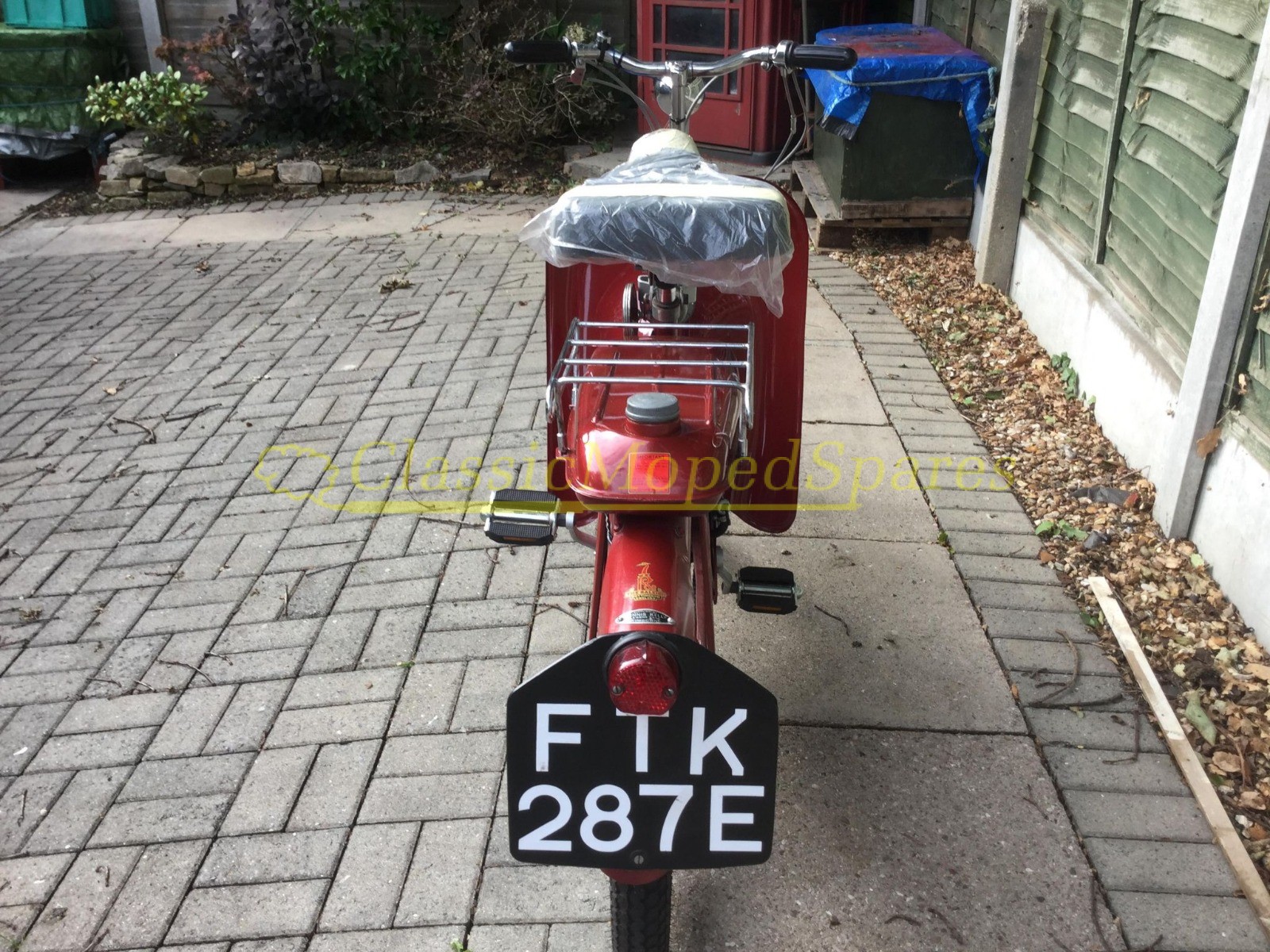 Raleigh Runabout RM6 De Luxe Moped in Red with V5c NOW SOLD - Image 5