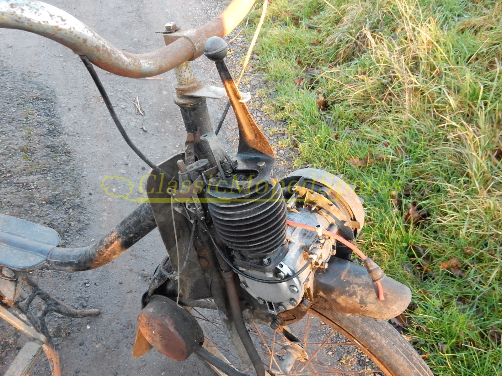 1964 VELOSOLEX VELO SOLEX 2200 AUTOCYCLE MOPED FOR SALE FOR RESTORATION SOLD - Image 6