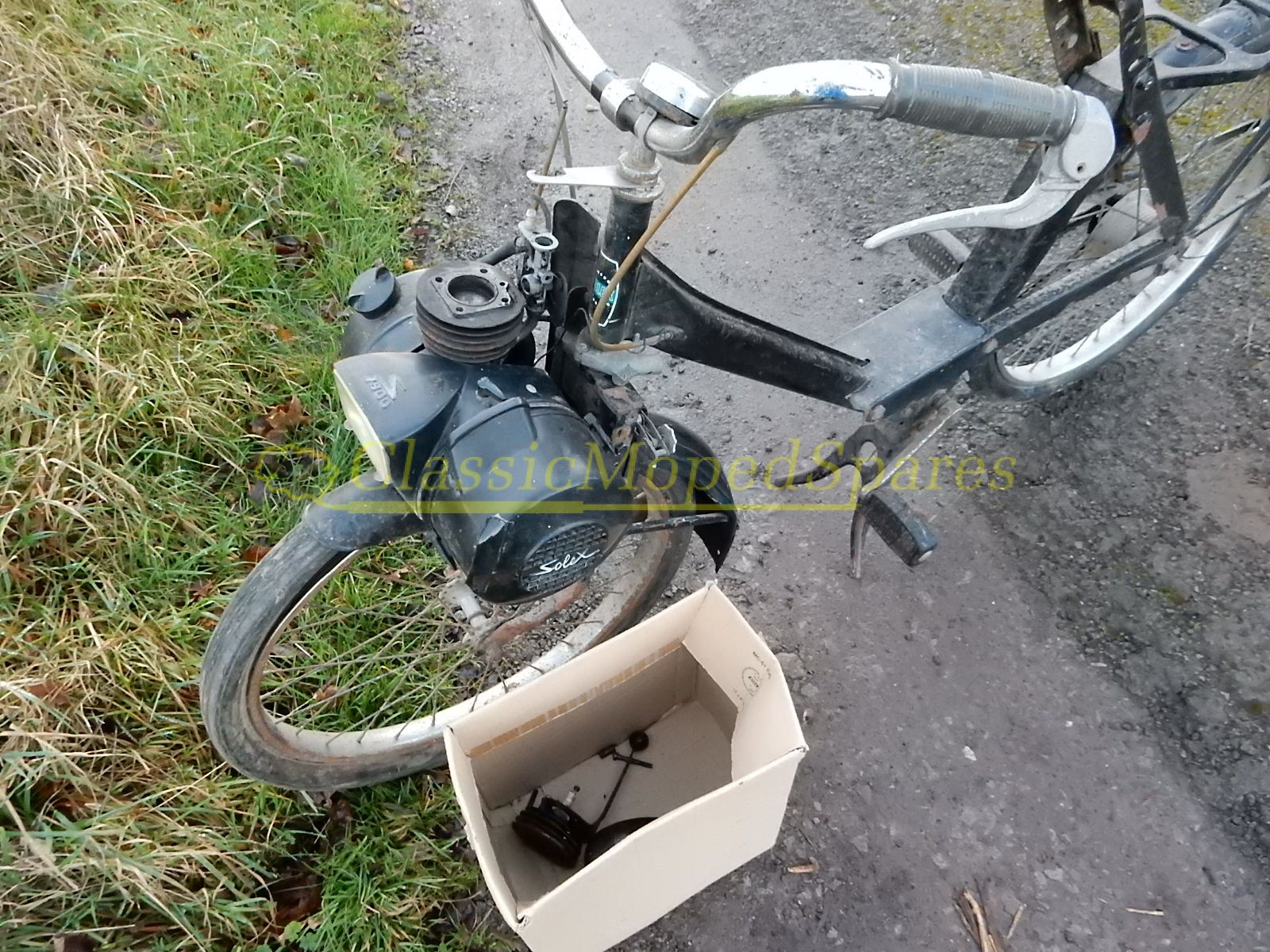 1973 VELOSOLEX VELO SOLEX 3800 AUTOCYCLE MOPED SOLD - Image 4