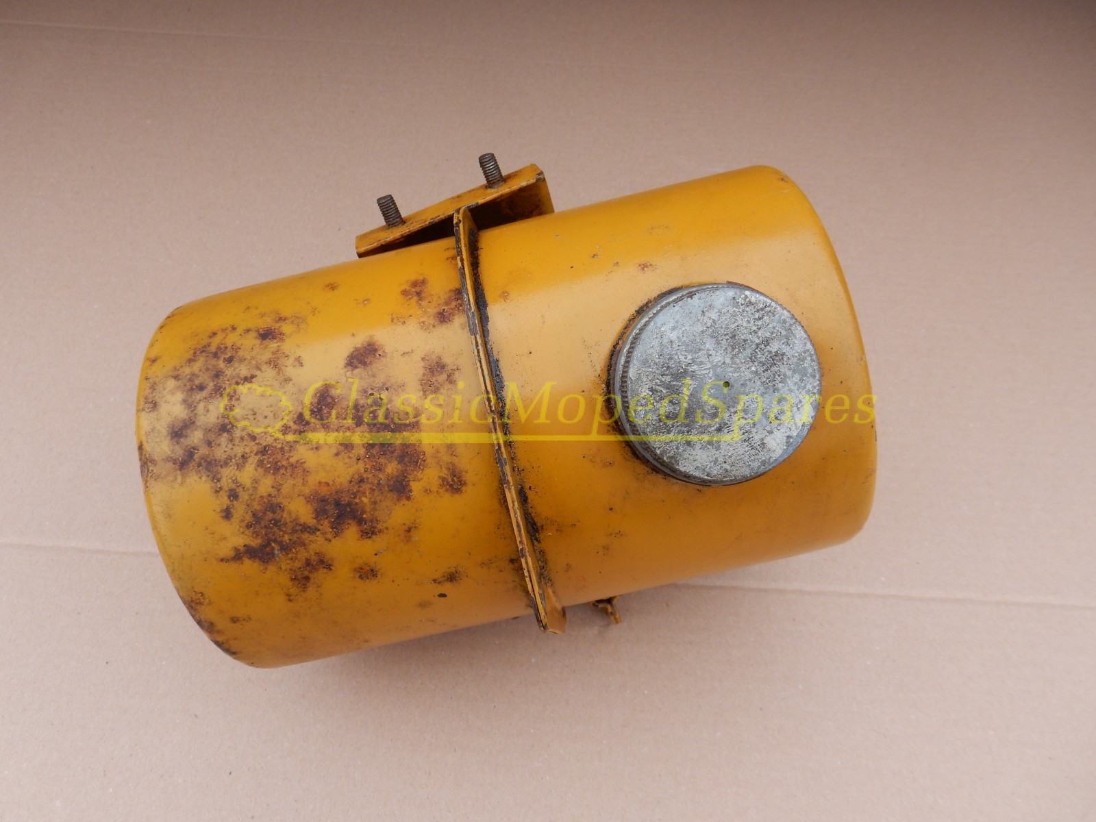 Raleigh RM7 Wisp Round Petrol Gas Fuel Tank in Yellow - Image 2