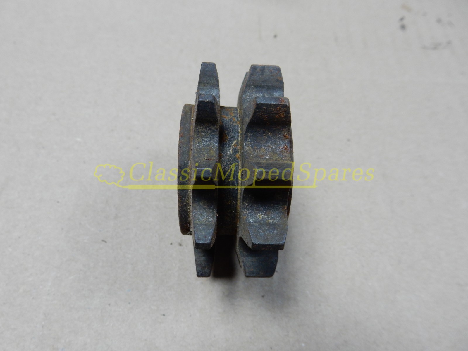 Mobylette 11 Teeth 26mm inner diameter Pulley Cog Sprocket Part Number 16563, 17352 - Image 2