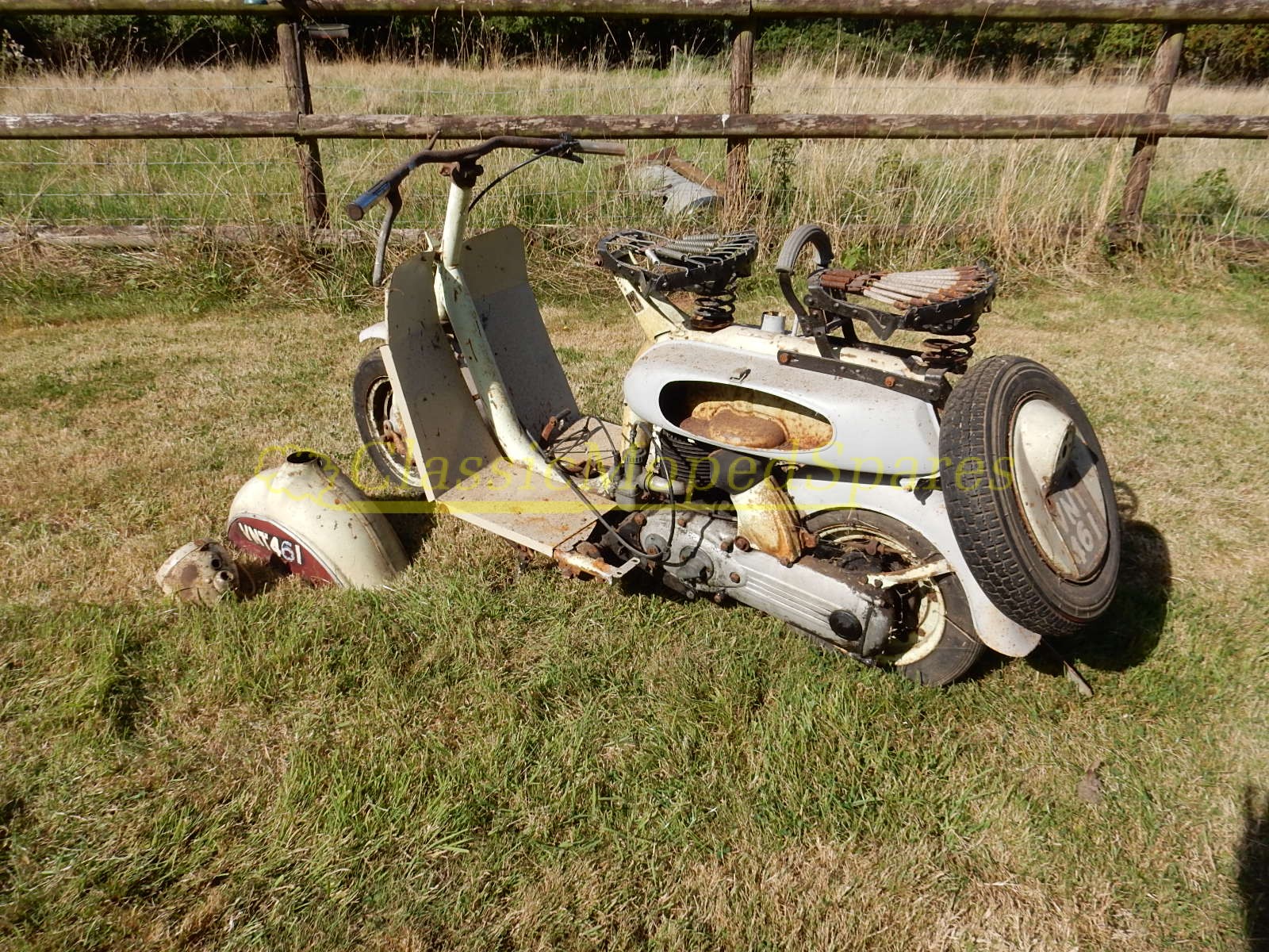 1952 (Circa) Motoconfort Motobecane Moby 125cc Scooter for Restoration (Extremely Rare) EBAY AUCTION - Image 5
