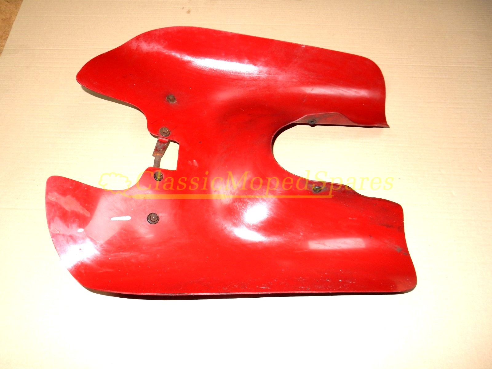 Universal Moped Plastic Red Leg shields possibly Raleigh Runabout or Similar - Image 3