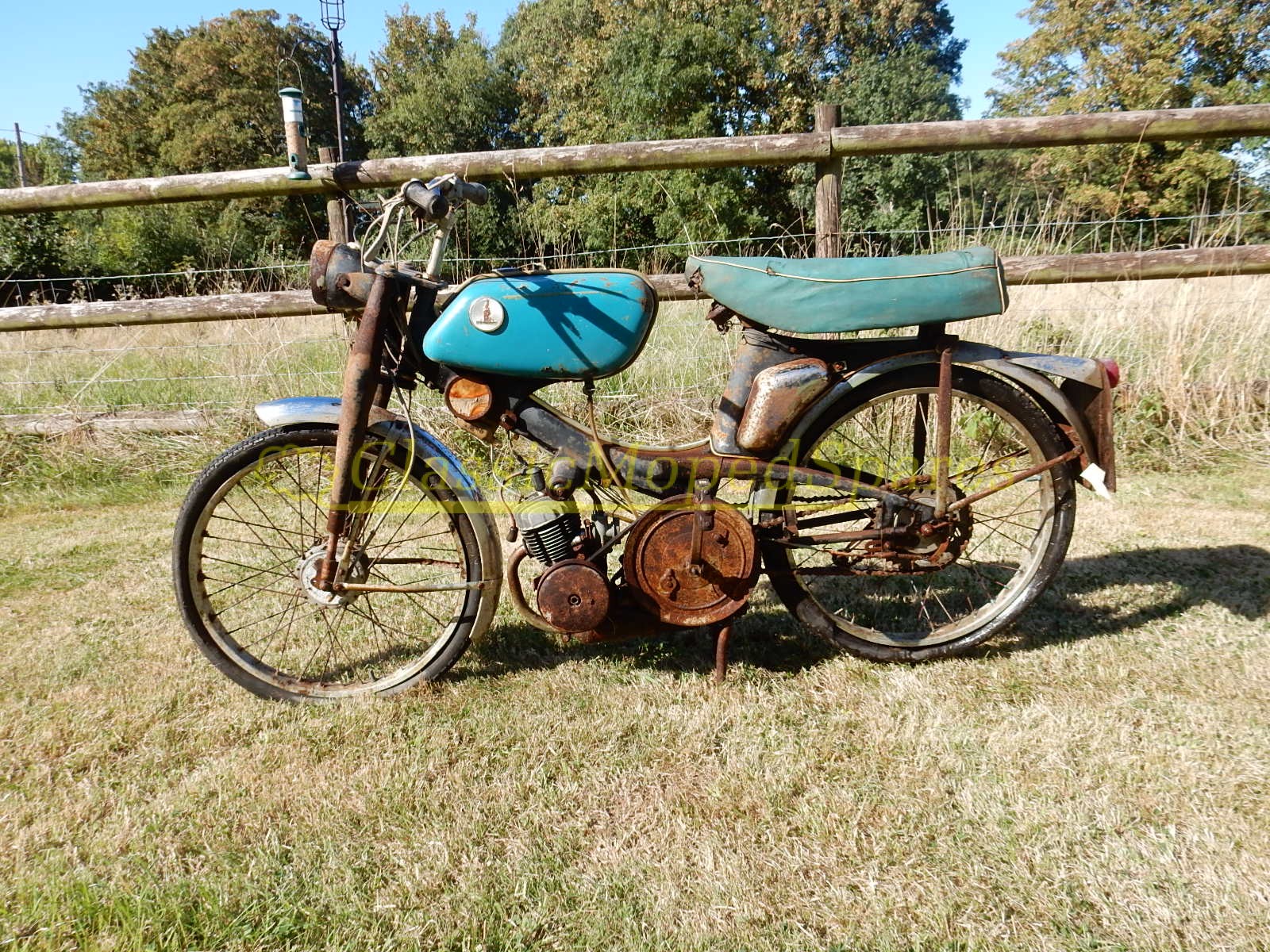 1966 Raleigh RM12 Super 50 Super Rare, Desirable Moped - Image 4