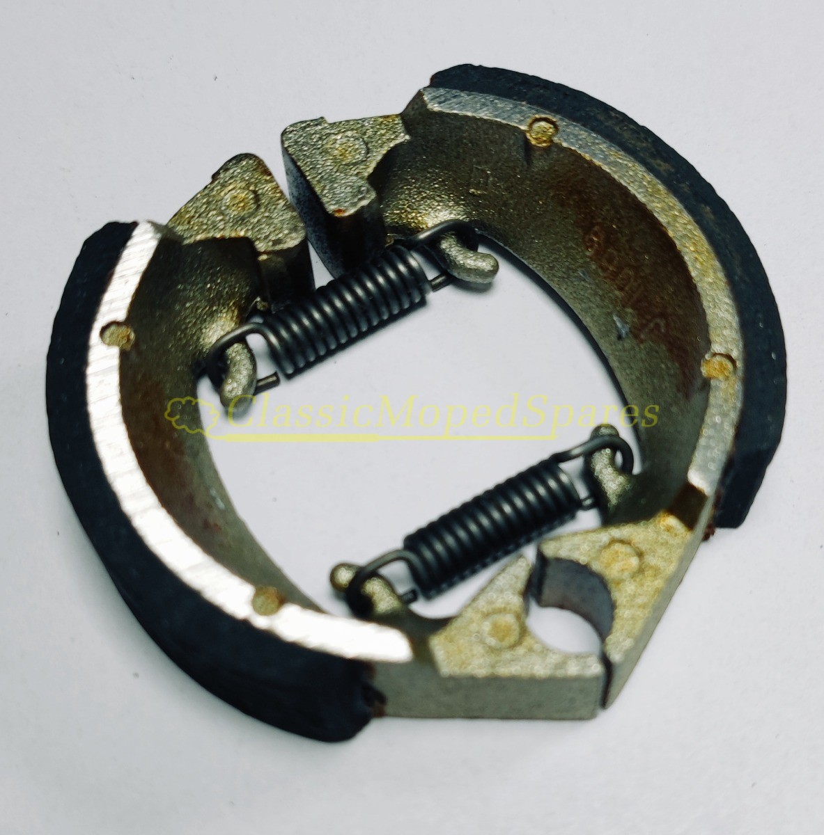 Mobylette X7 Front Hub 70x16, LELU Hub Brake Shoes. NEW 20378