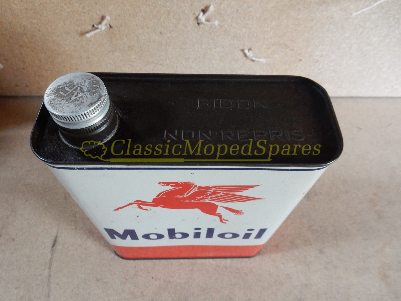 VELOSOLEX 3800 MOBIL OIL RARE PETROL GAS FUEL CAN  (Limited Stock) - Image 4