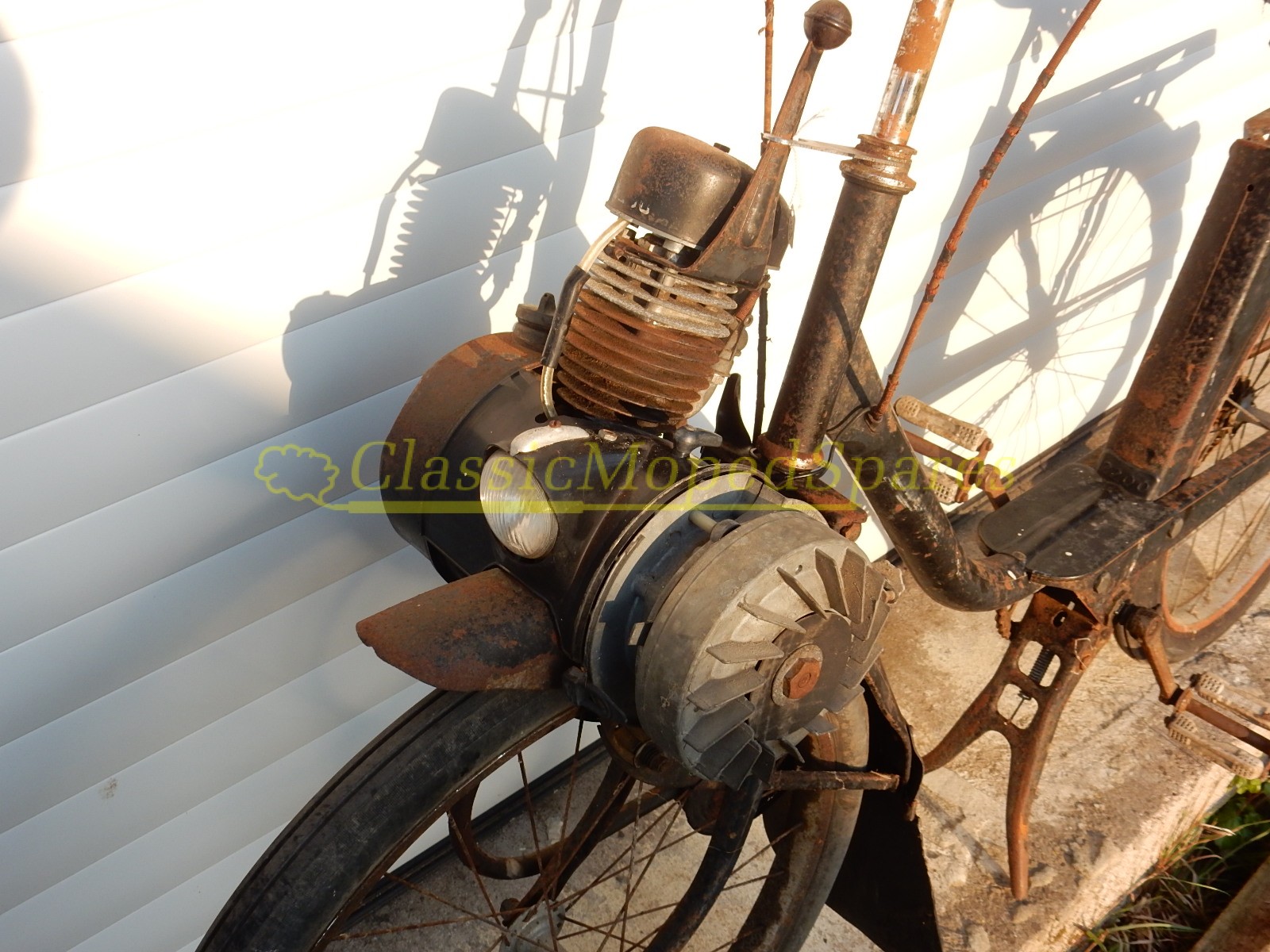 1961 Velo Solex 2200 Autocycle Moped For Sale (Restoration or Parts Barn Find) - Image 7