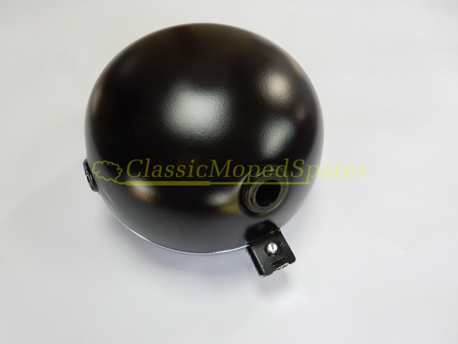 Universal Round Chrome Front Headlight Lamp 135mm diameter Single Lower Point Fitting - Image 4