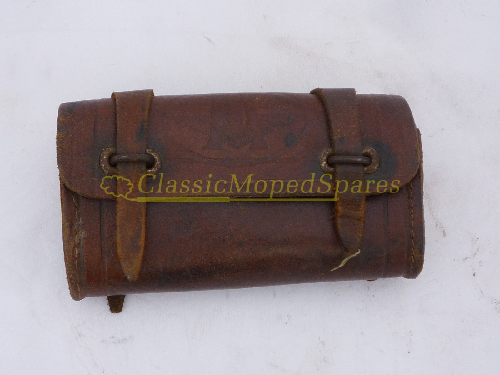 Extremely Rare Rear Motobecane Embossed Leather Tool Bag for Early Mobylette AV3 from 1949-52 (Reserved) - Image 2