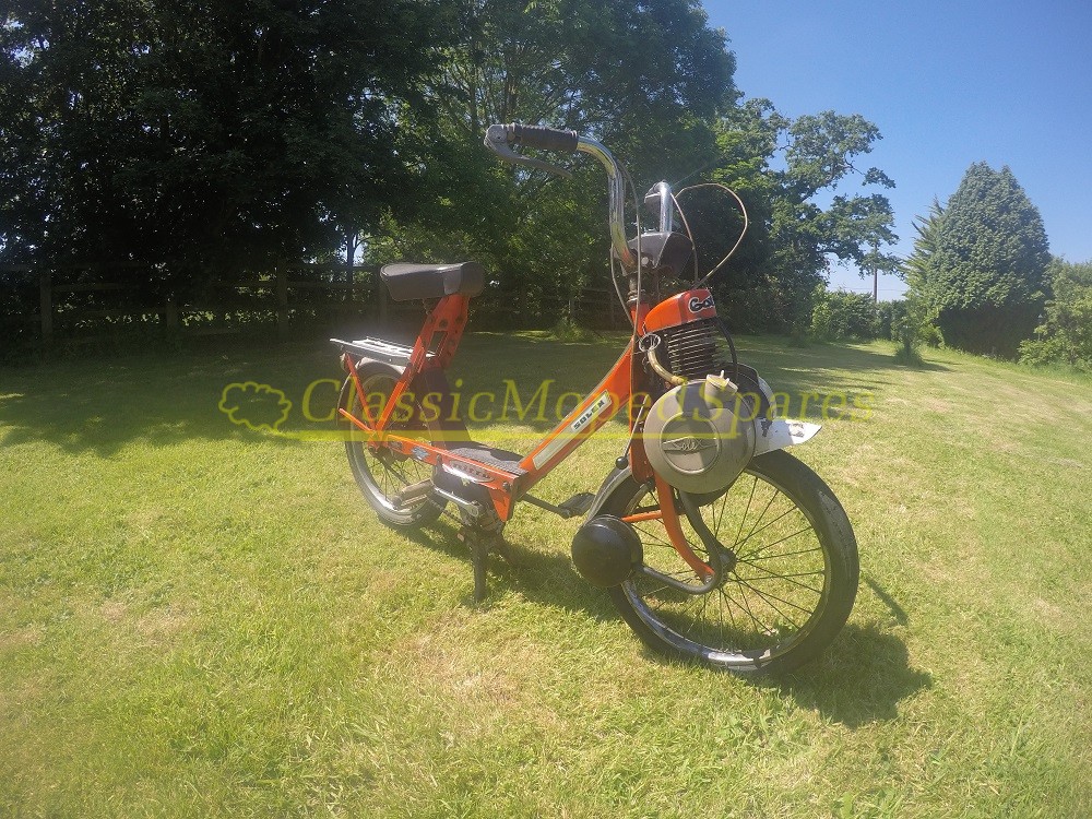 1973 Velo Solex 5000 French Surf Chick or Dudes Running Moped (Auction from 25th May 2017) - Image 2