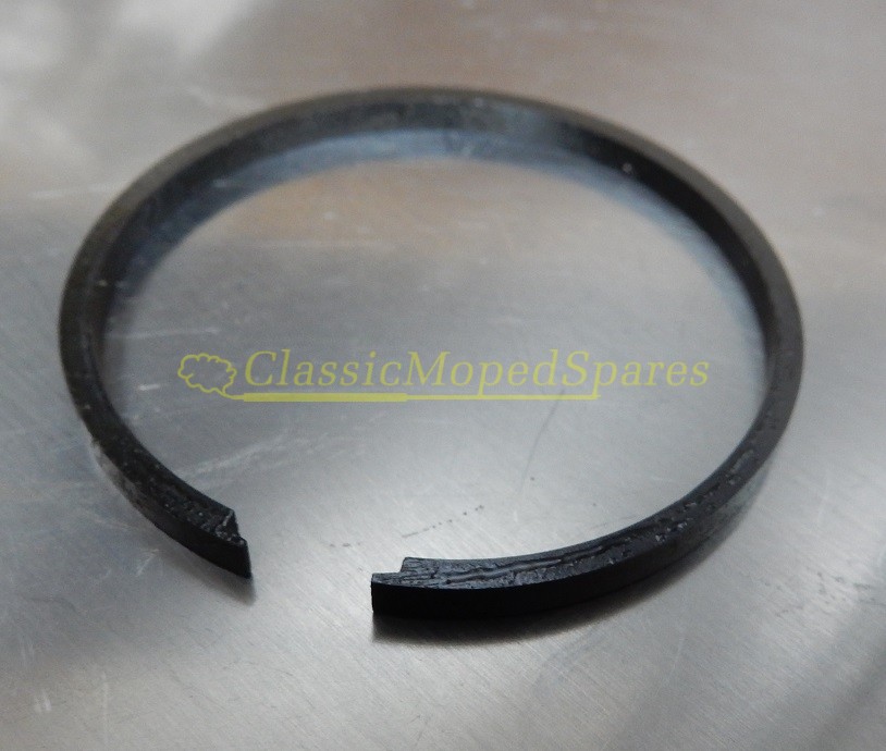 Paloma Lavalette Engine Old Style Rings 39.94 x 2.5mm thick (Price per pair)