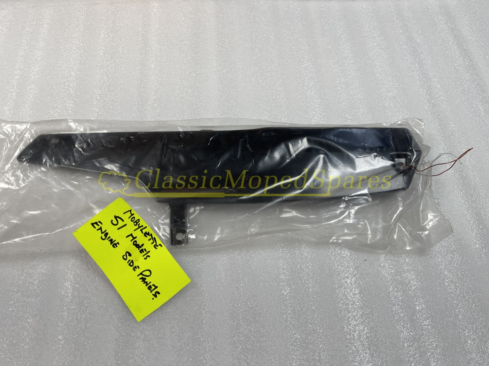 Ex Dealers Display Motobecane MBK 51V Black Chain Guard Side Panels Cover  (Right Hand Side)
