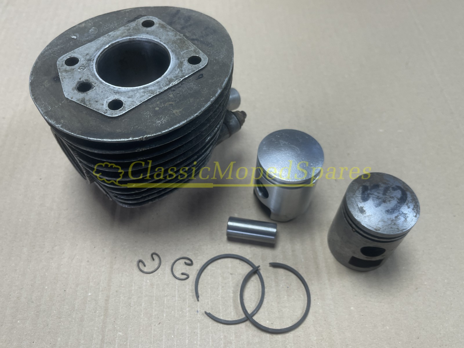 Raleigh RM6 Runabout RM7 Wisp Barrel (MTA279) and Pistons