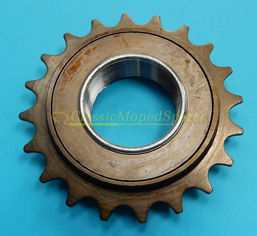 NEW Moped 20 Teeth Freewheel Sprocket for Rear Pedal Chain models Mobylette,Raleigh, Solex and more
