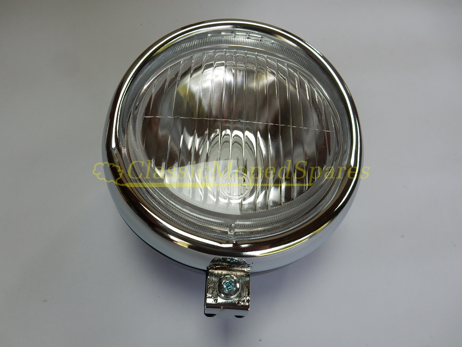 Universal Round Chrome Front Headlight Lamp 135mm diameter Single Lower Point Fitting - Image 3