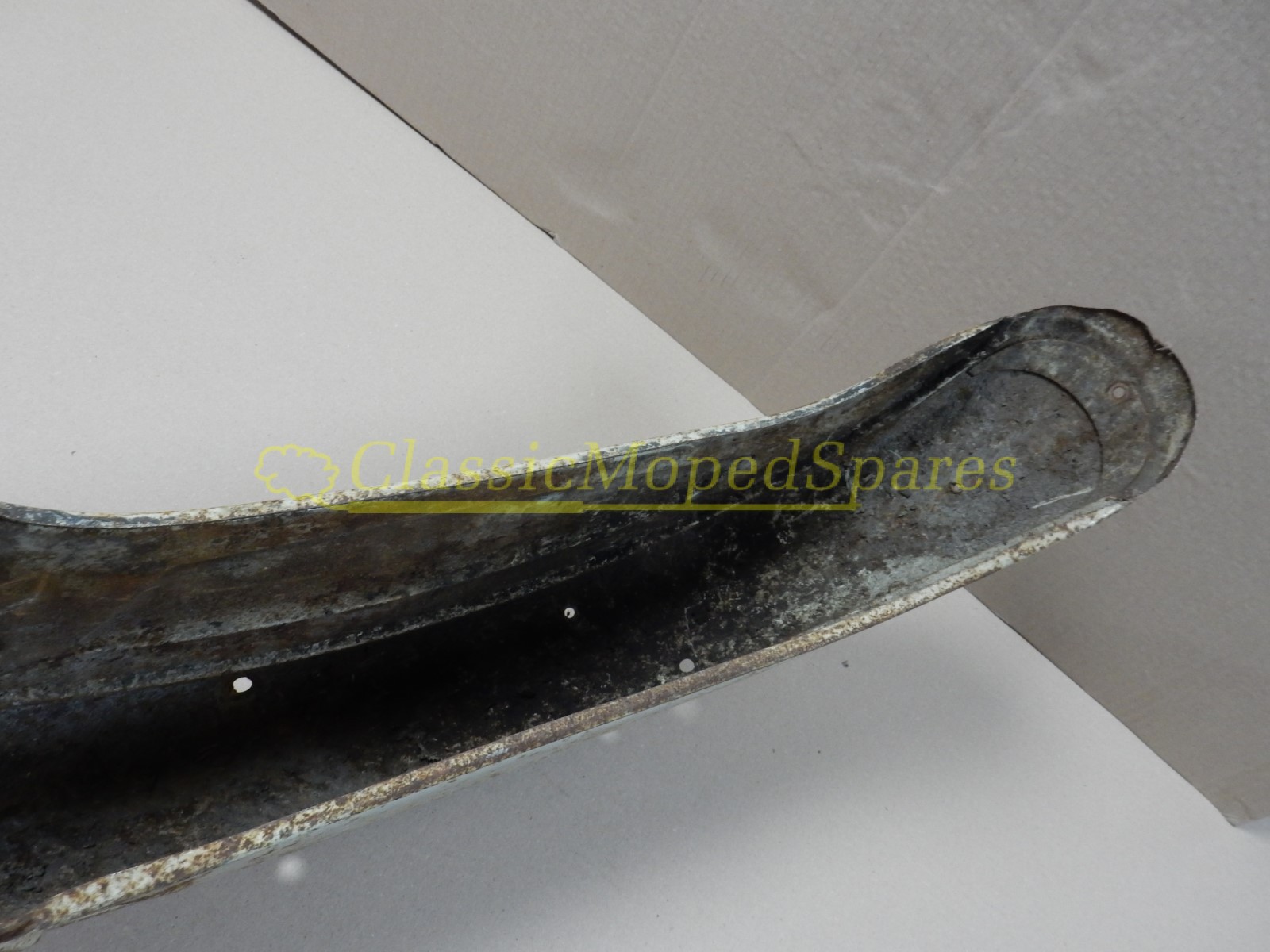 Mobylette AV89 Original Rear Mudguard (fits Raleigh RM Supermatic). Later Telescopic Fork Models - Image 3