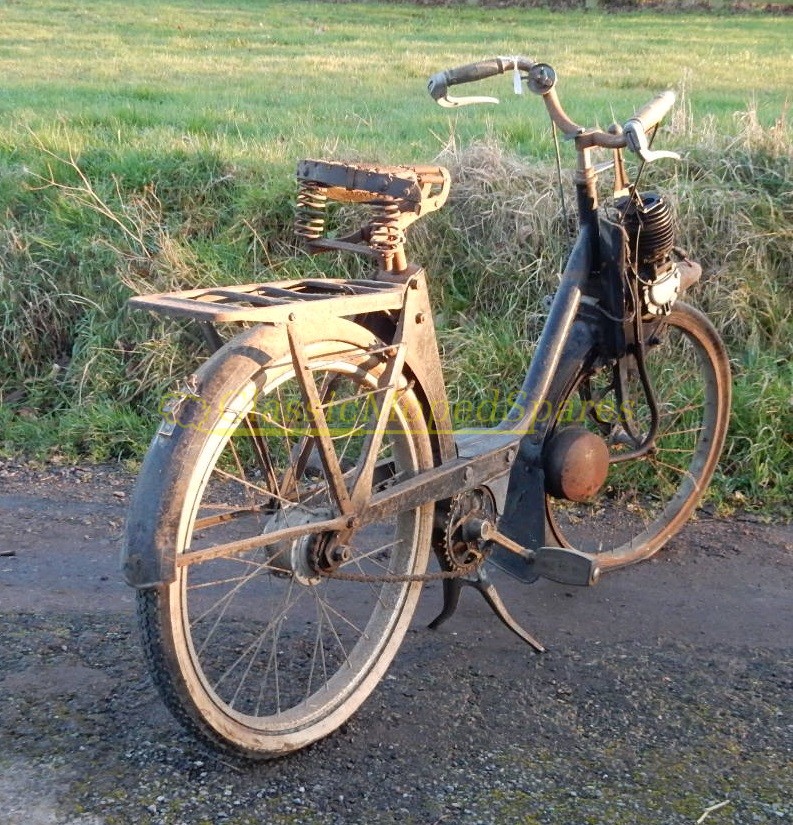 1964 VELOSOLEX VELO SOLEX 2200 AUTOCYCLE MOPED FOR SALE FOR RESTORATION SOLD - Image 4