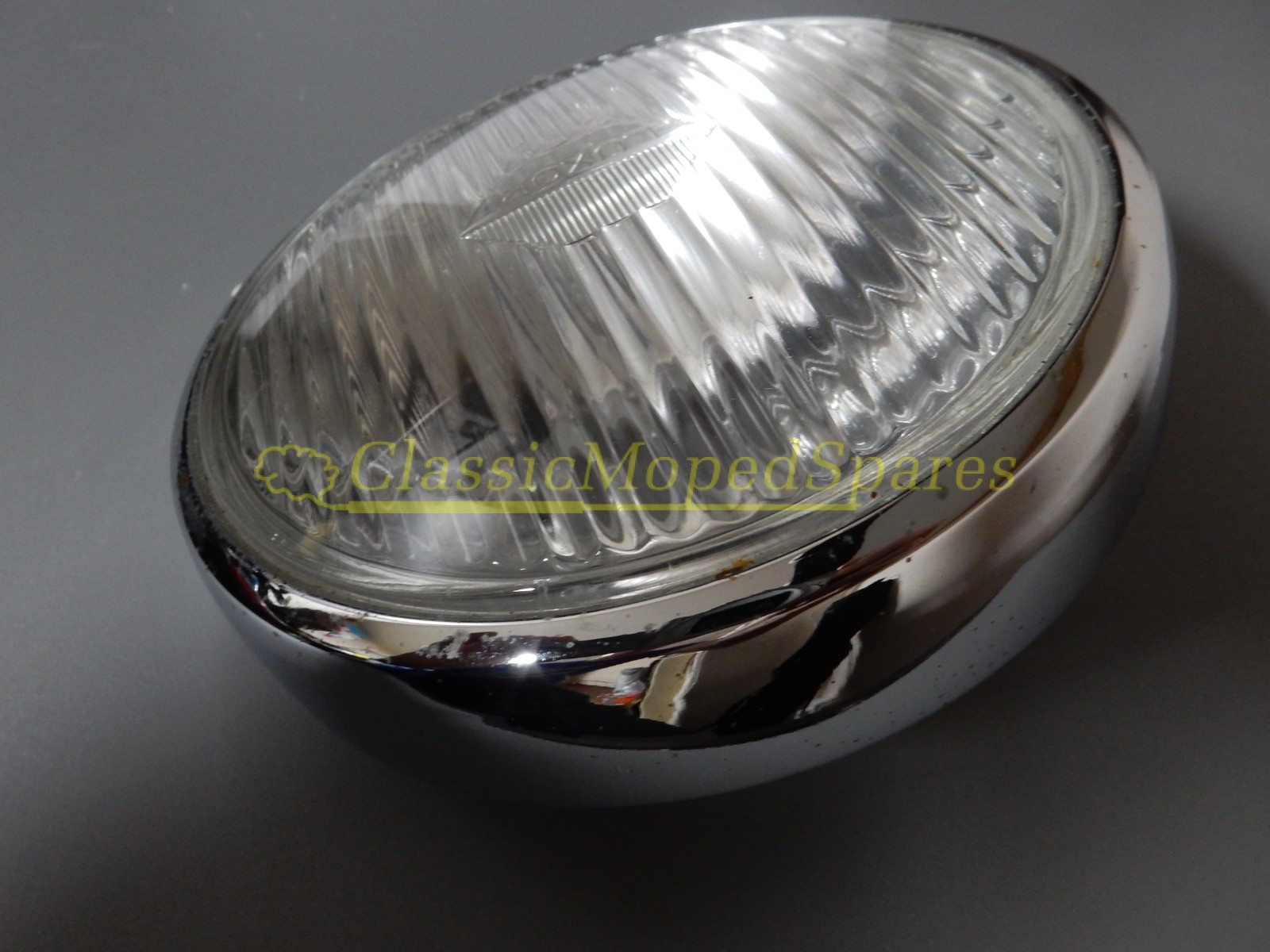 Mobylette Front Chrome Headlight Lamp Surround with Luxor 135 Lens - Image 4