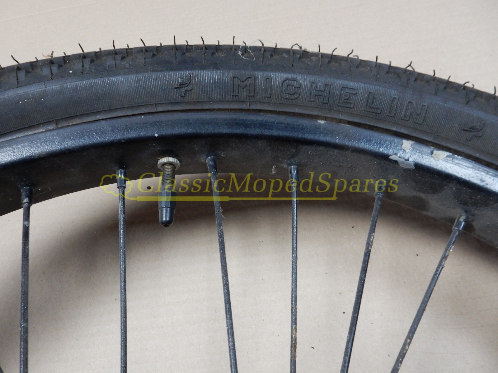 Raleigh RM6 Runabout Front Wheel (painted black) - Image 2