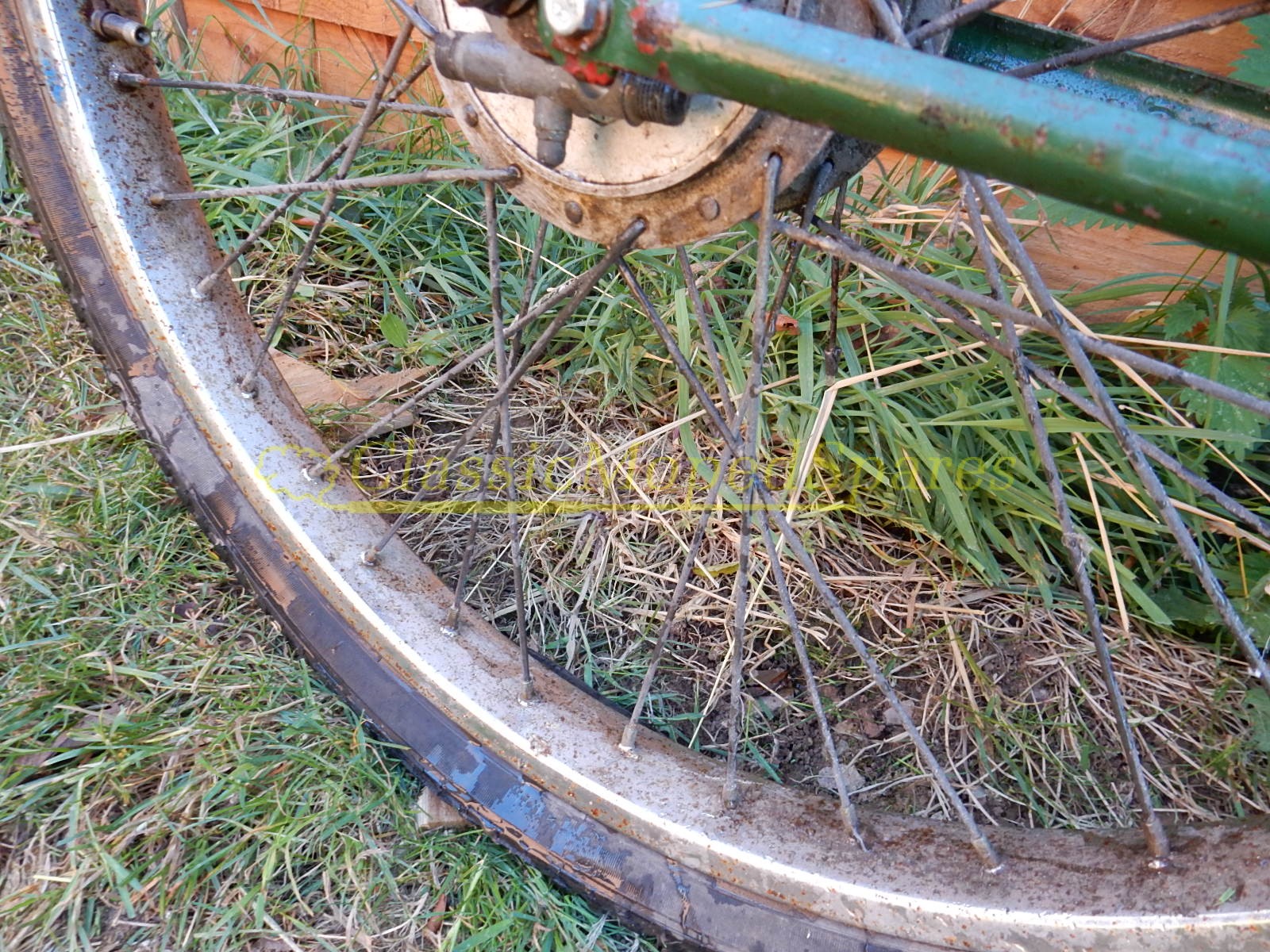 1965 Raleigh RM9 Ultramatic Moped (faster version of the Raleigh RM6 Runabout) - Image 5