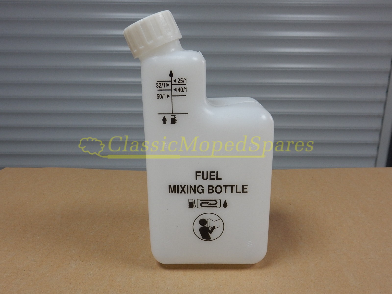 Very Easy 2 Stroke Petrol, Gas, Fuel, Oil Mixing Mixture Bottle Container